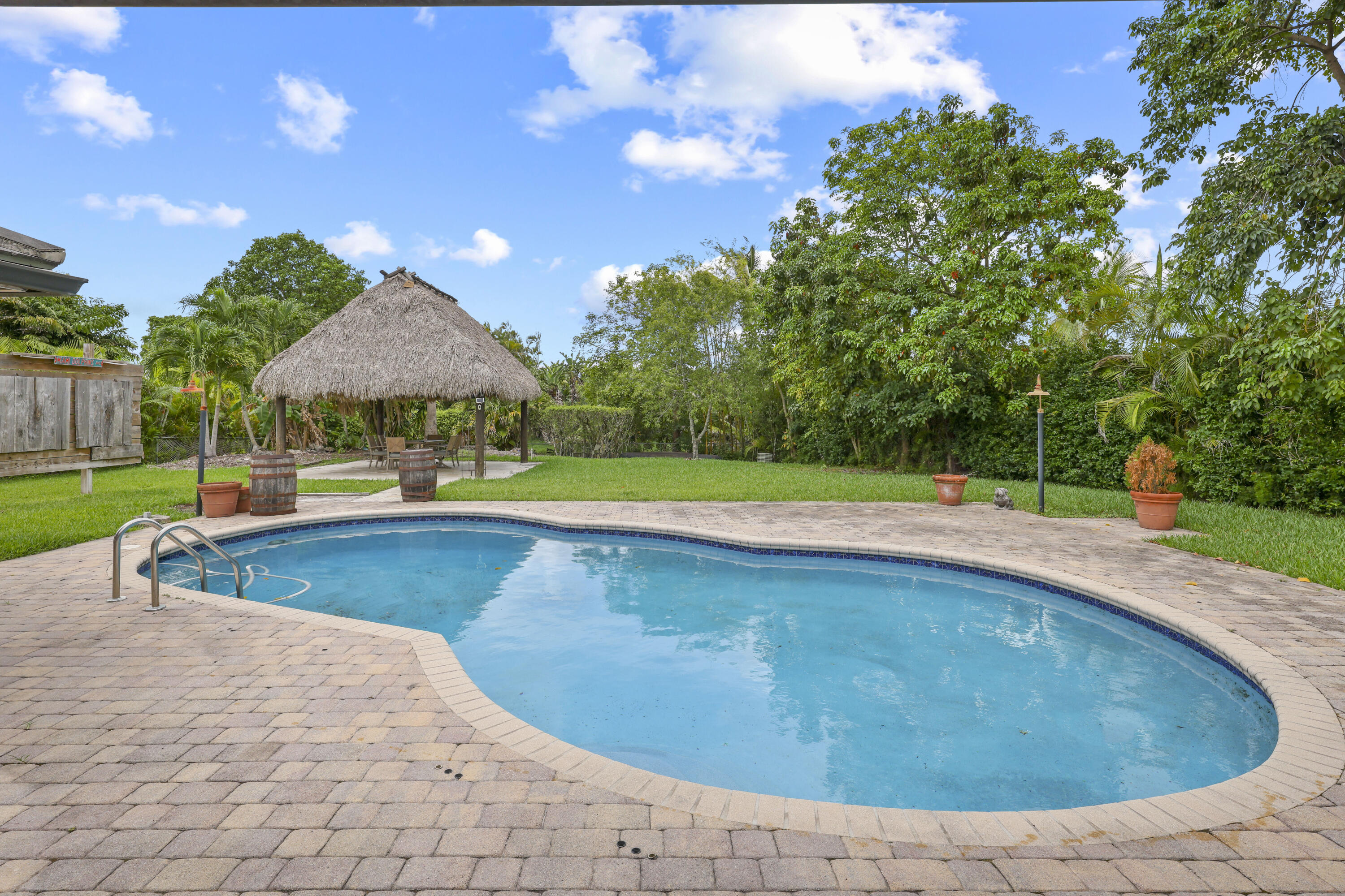9901 NW 15th Court
