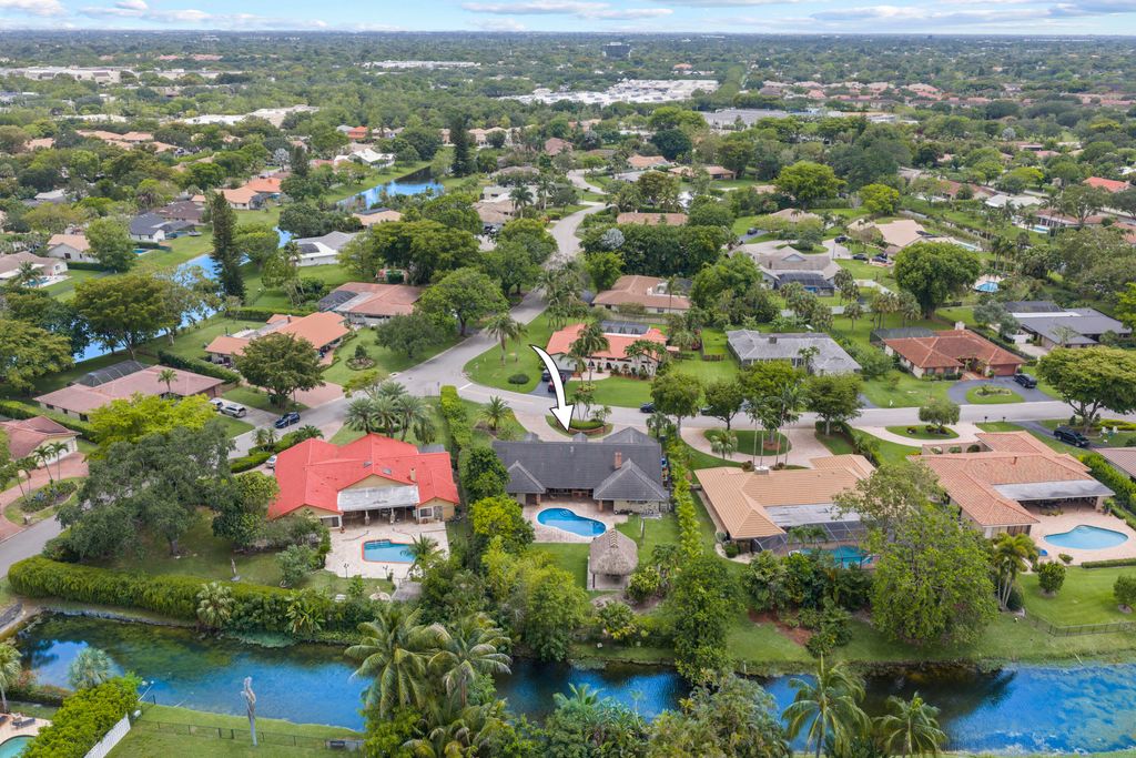 Photo of 9901 NW 15th Court, Coral Springs, FL 33071 (MLS # B26031291)