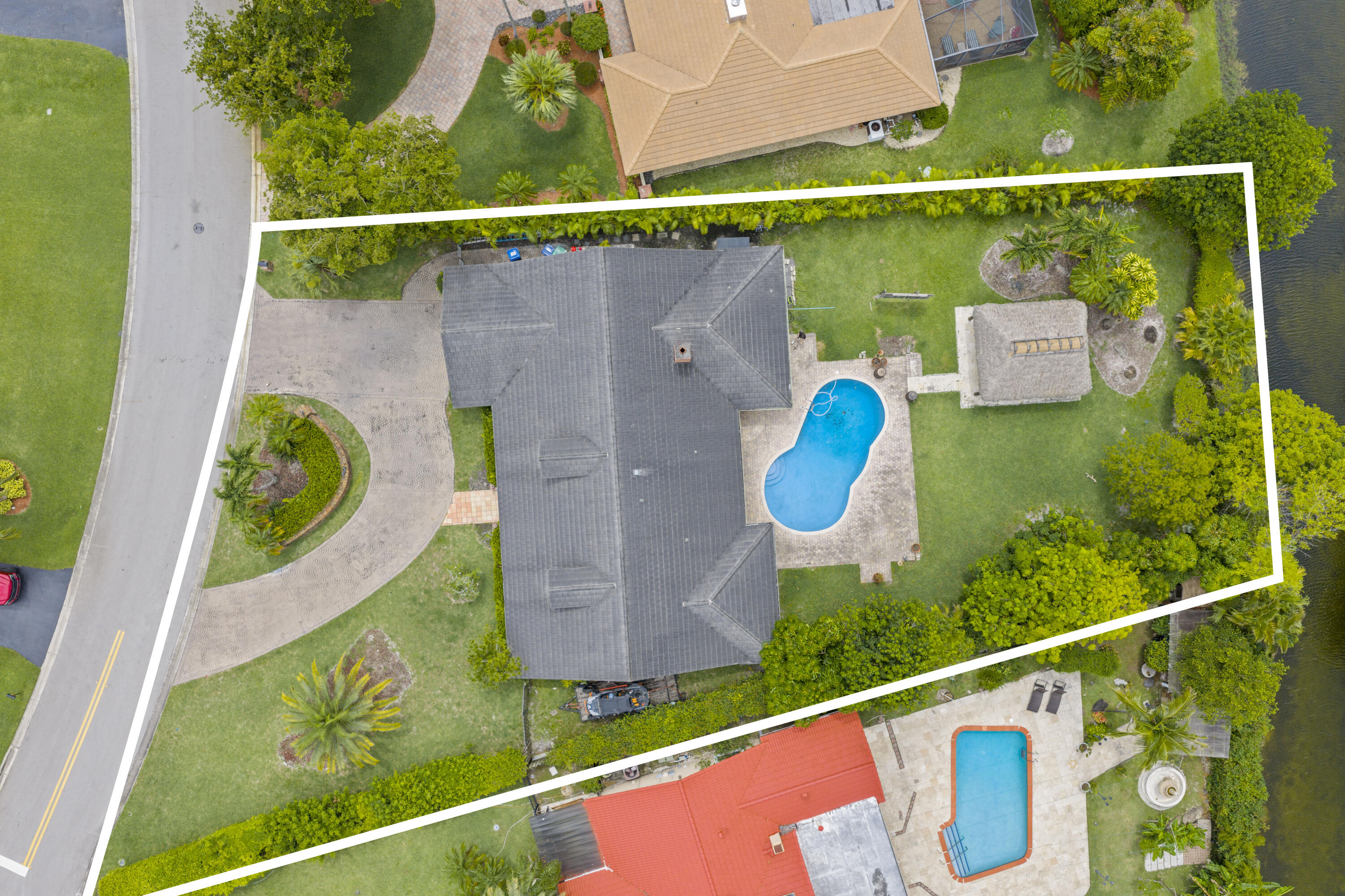 9901 NW 15th Court