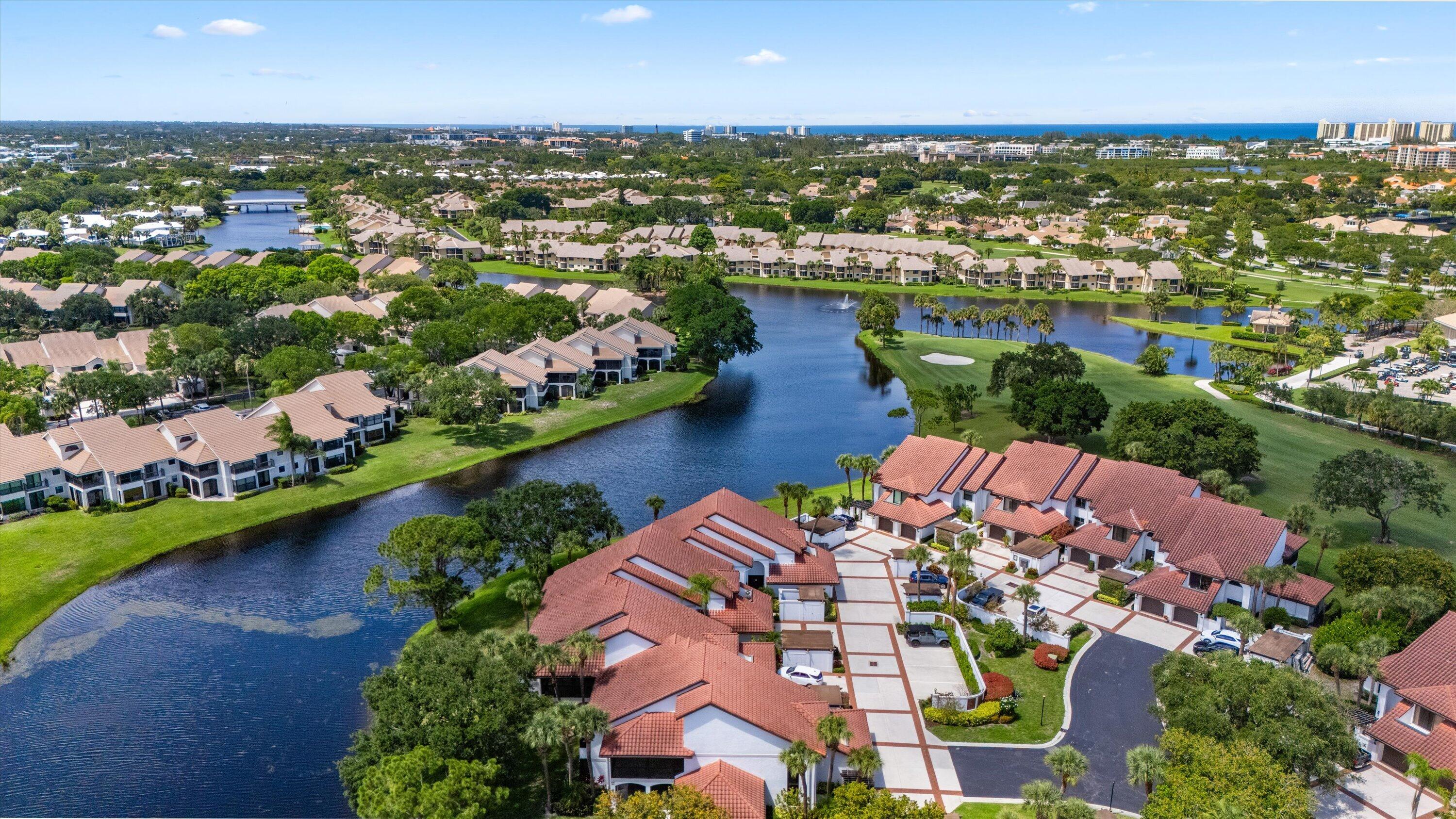 TRADERS CROSSING AT JONATHANS LANDING - Residential