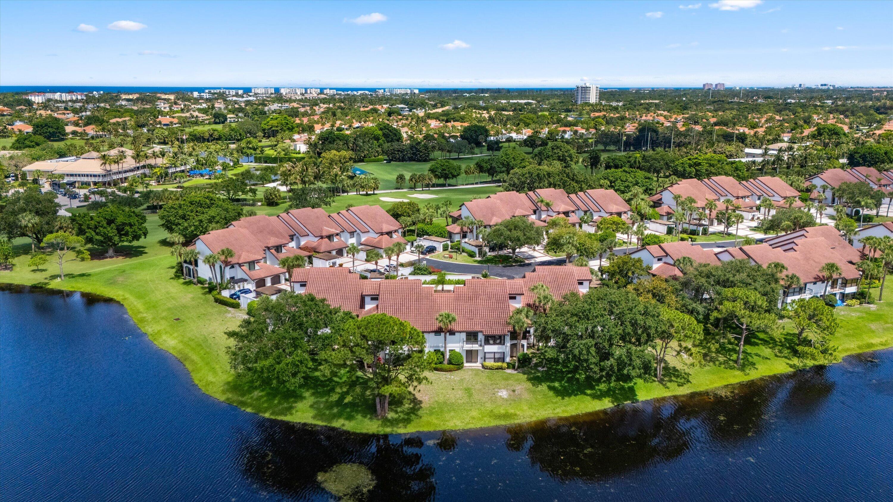 TRADERS CROSSING AT JONATHANS LANDING - Residential