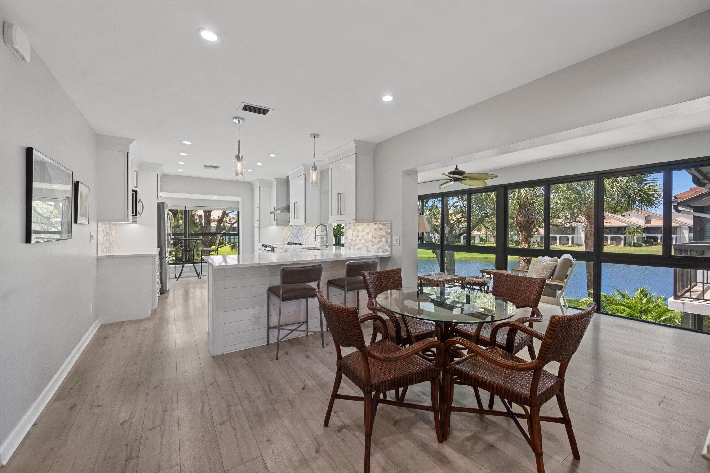 TRADERS CROSSING AT JONATHANS LANDING - Residential
