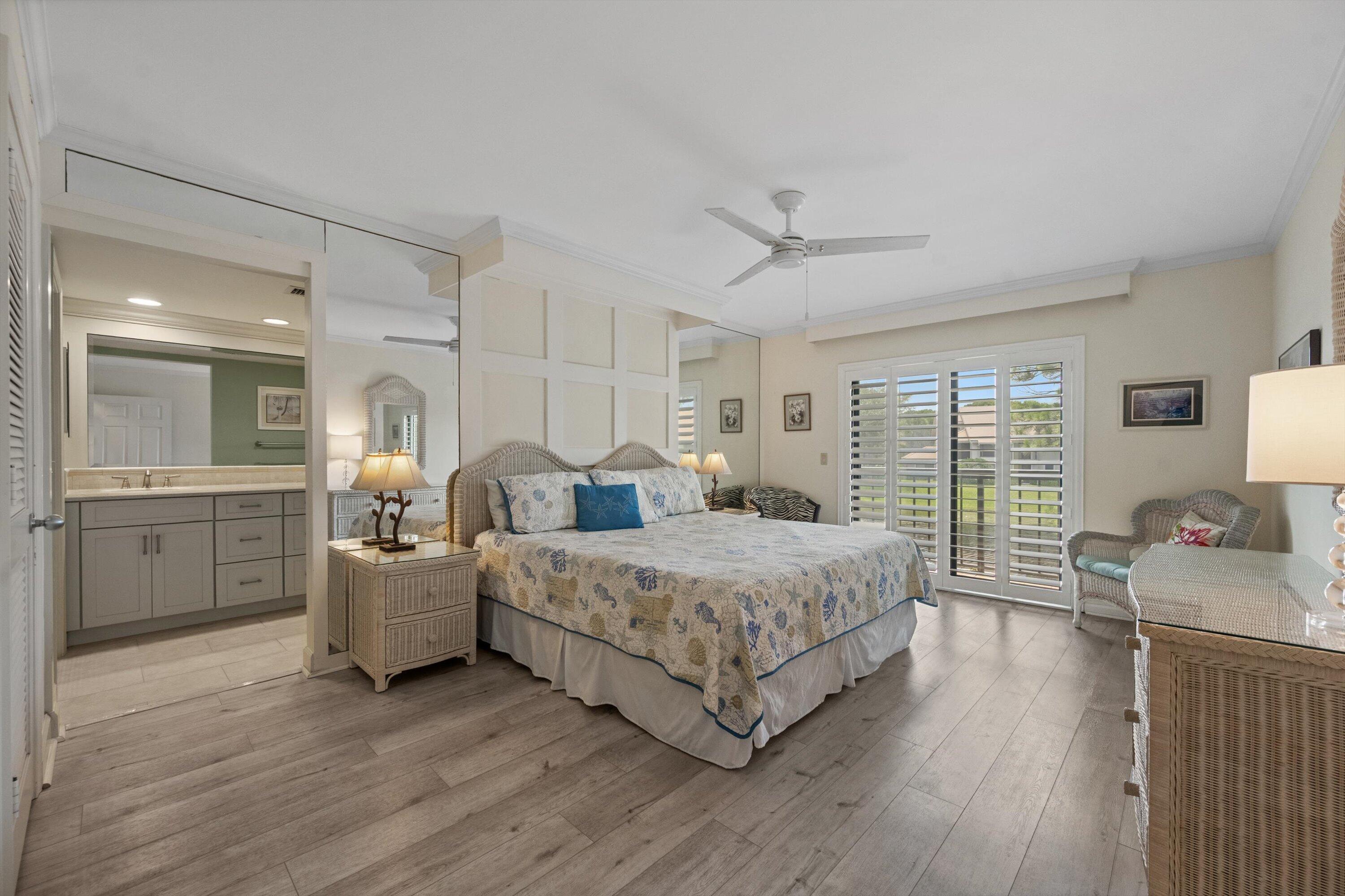TRADERS CROSSING AT JONATHANS LANDING - Residential