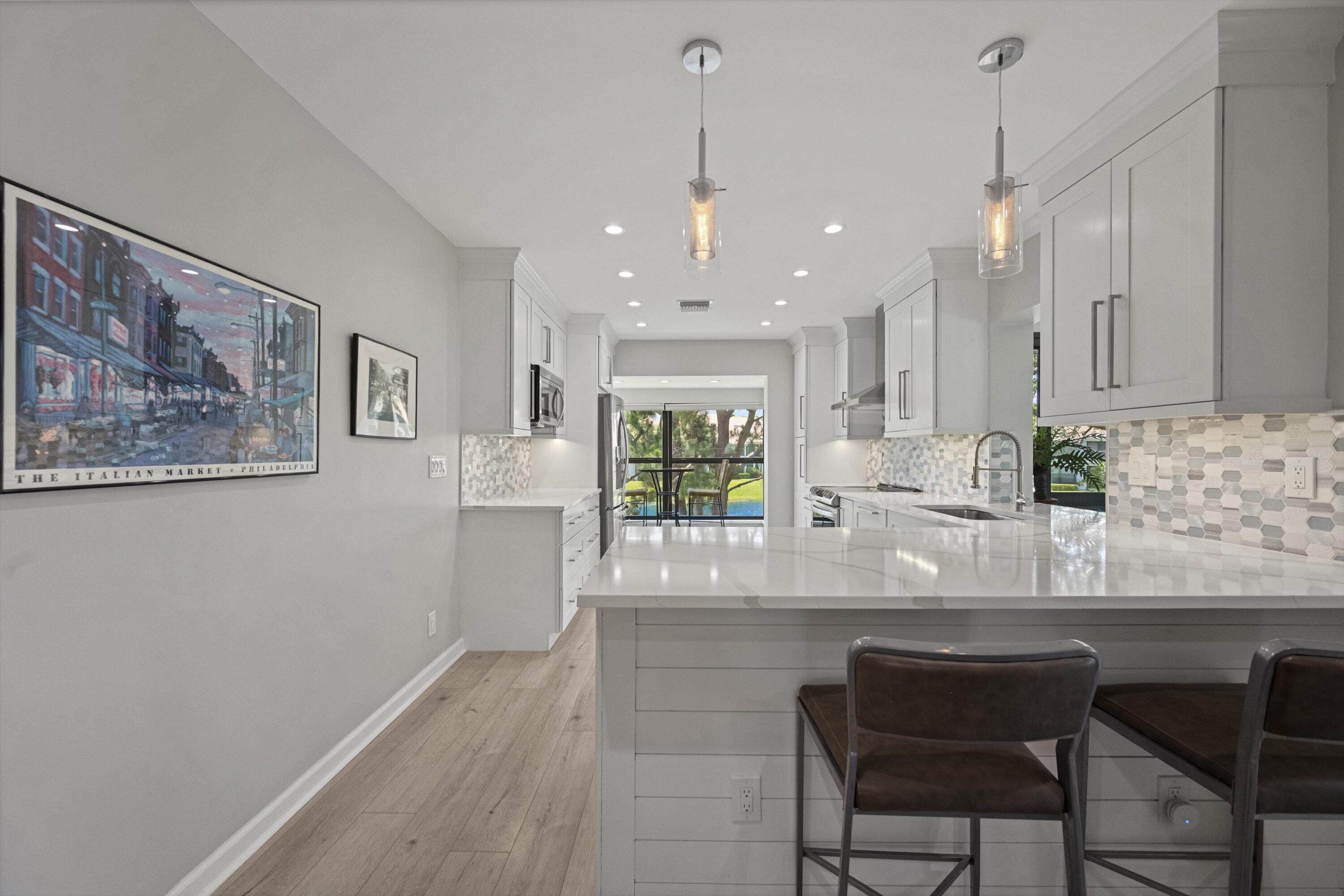 TRADERS CROSSING AT JONATHANS LANDING - Residential