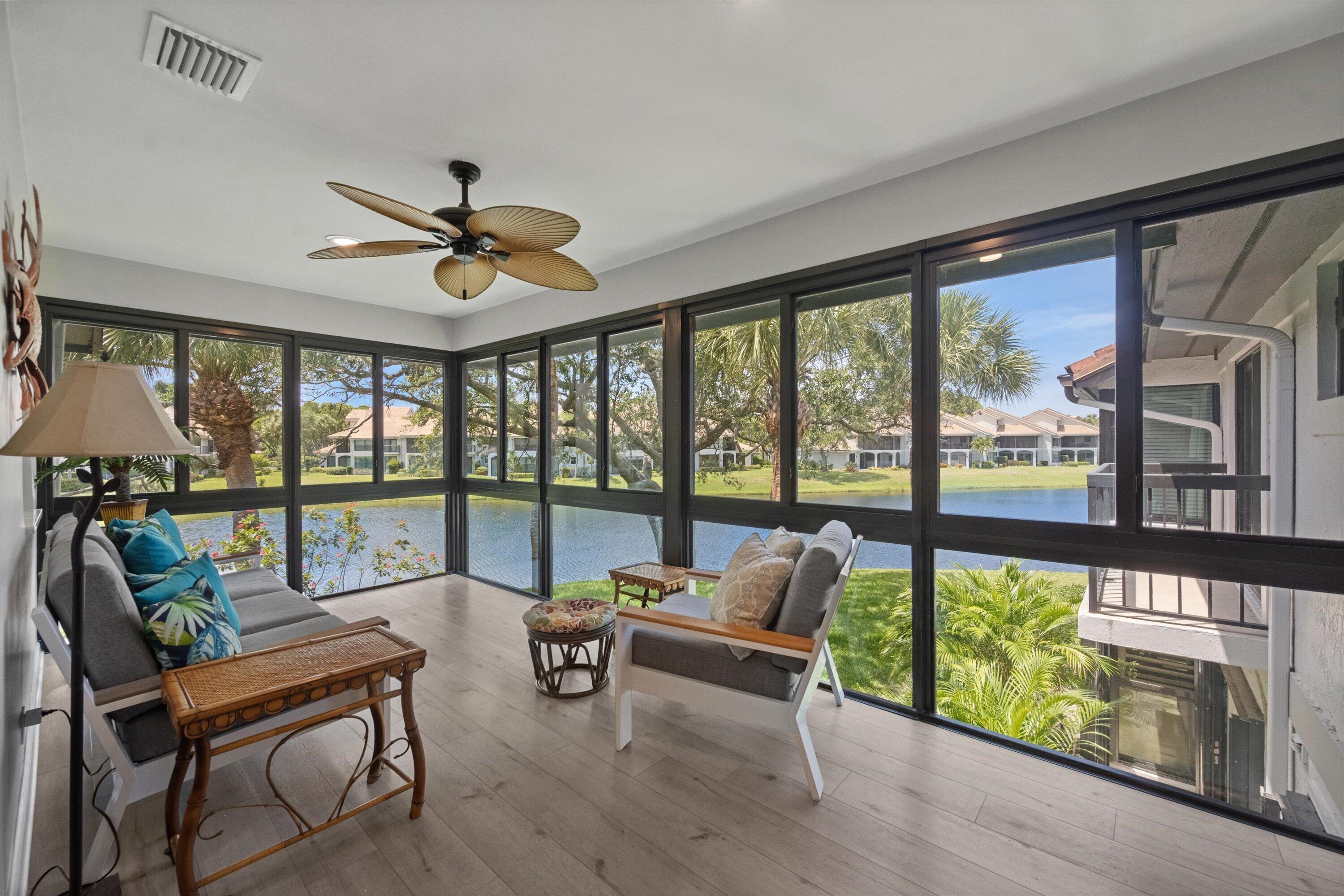 TRADERS CROSSING AT JONATHANS LANDING - Residential