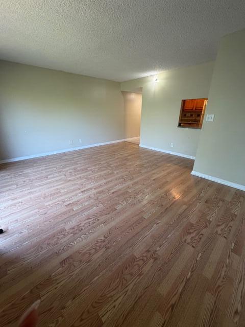 PRESIDENTIAL GOLFVIEW CONDO - Residential