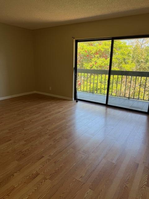 PRESIDENTIAL GOLFVIEW CONDO - Residential