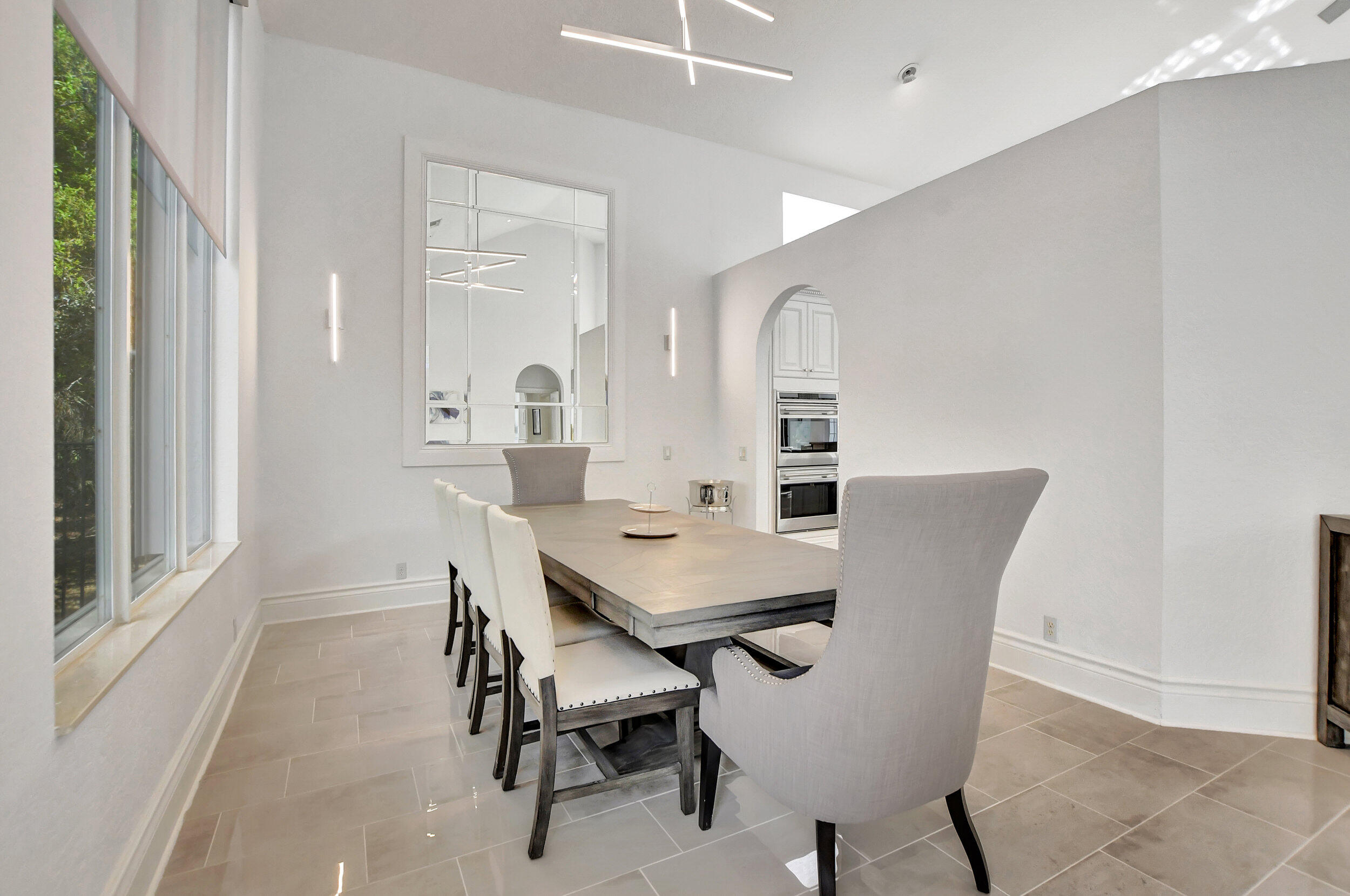 NORTH OAKS - Residential