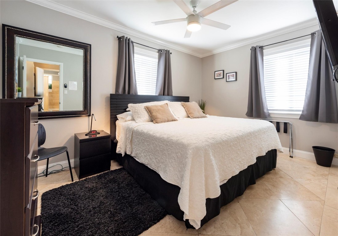 SOUTH MIDDLE RIVER - Residential Lease