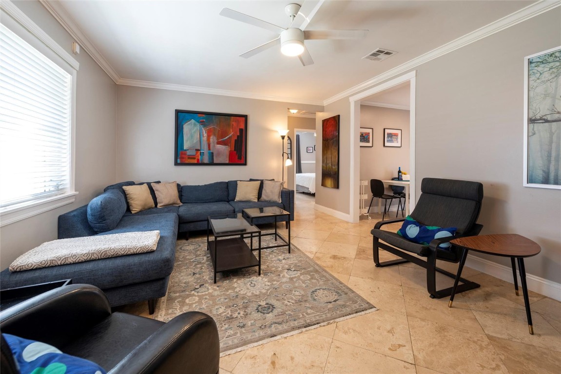 SOUTH MIDDLE RIVER - Residential Lease