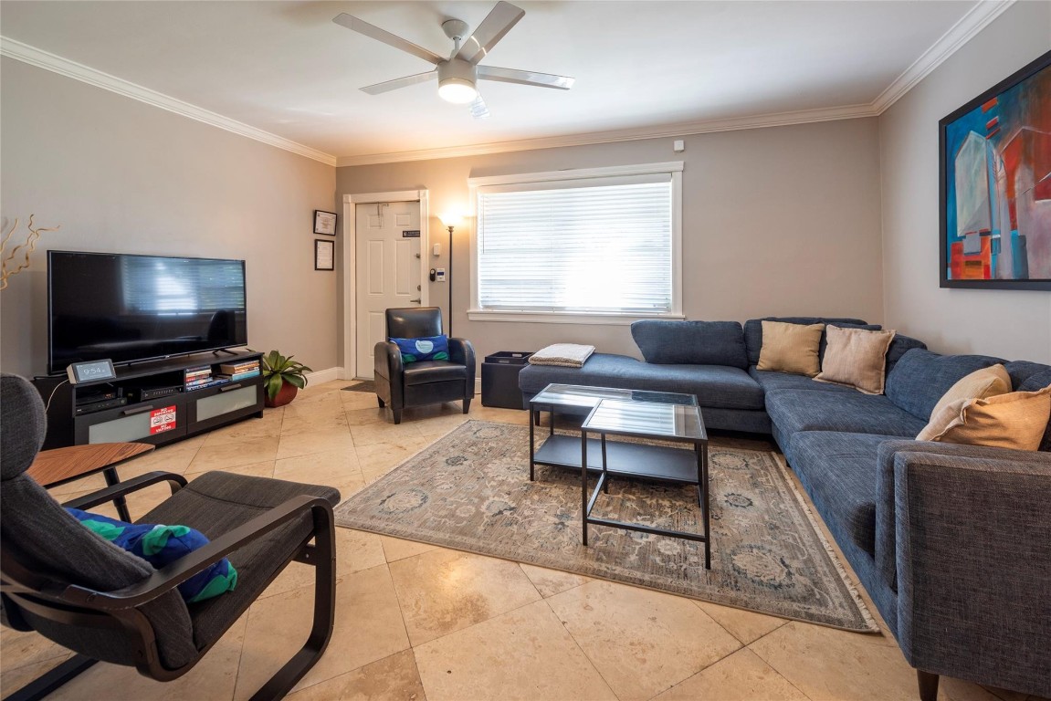 SOUTH MIDDLE RIVER - Residential Lease