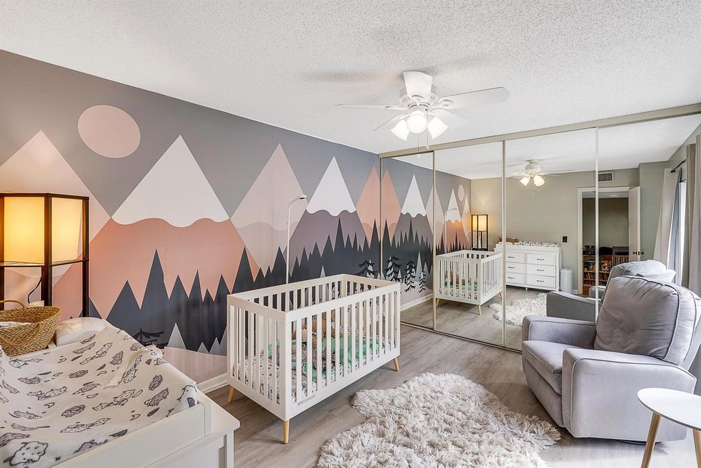 Photo of 603 6th Terrace, Palm Beach Gardens, FL 33418 (MLS # R10975520)