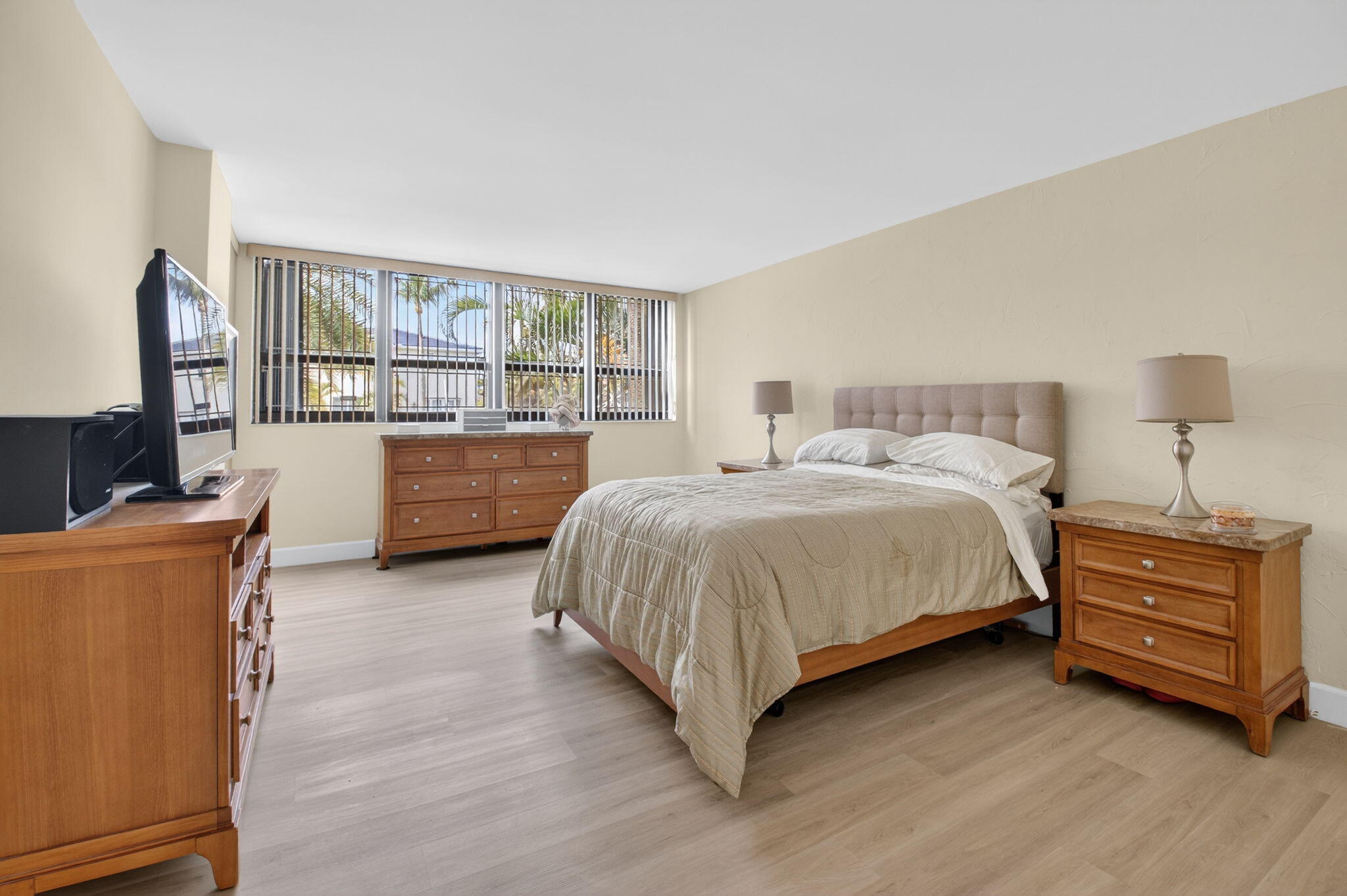 PORTA BELLA EAST AND PORTA BELLA SOUTHWEST CONDO A - Residential