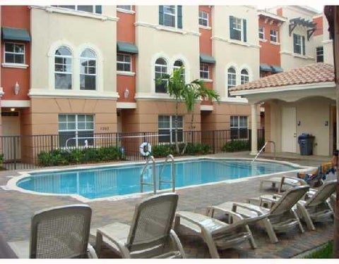 Tiny photo for 1033 NE 17th Way #1504, Fort Lauderdale, FL 33304 (MLS # B26089766)