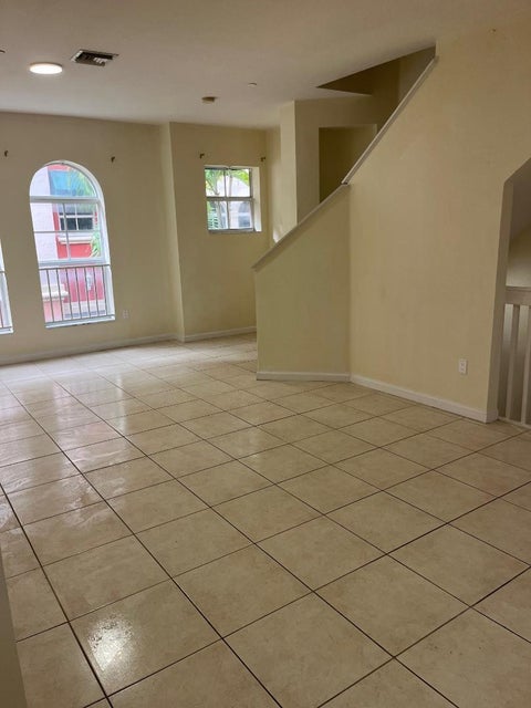 Tiny photo for 1033 NE 17th Way #1504, Fort Lauderdale, FL 33304 (MLS # B26089766)