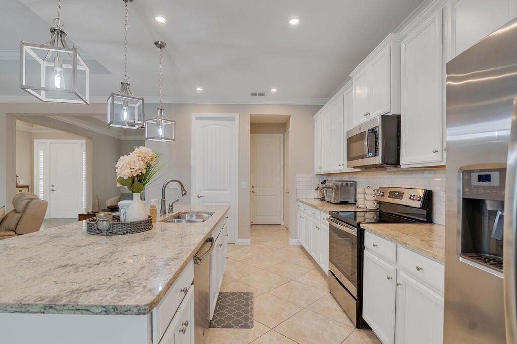 ARCADIA SUBDIVISION - PHA - Residential