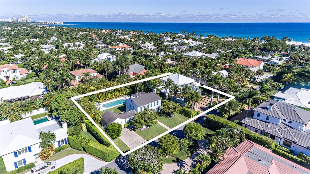 EL ENCANTO - Residential