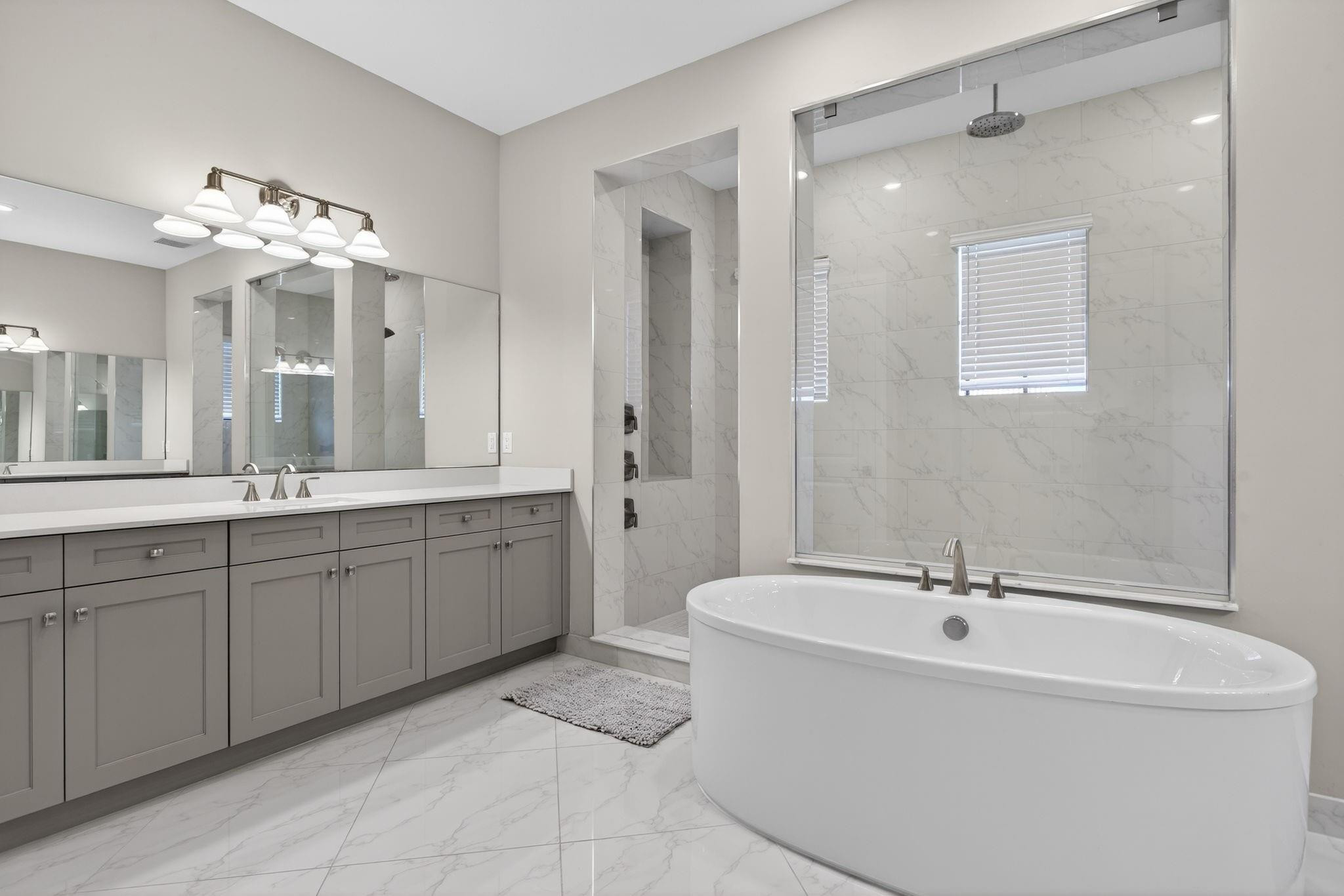 Parkland Bay - Residential