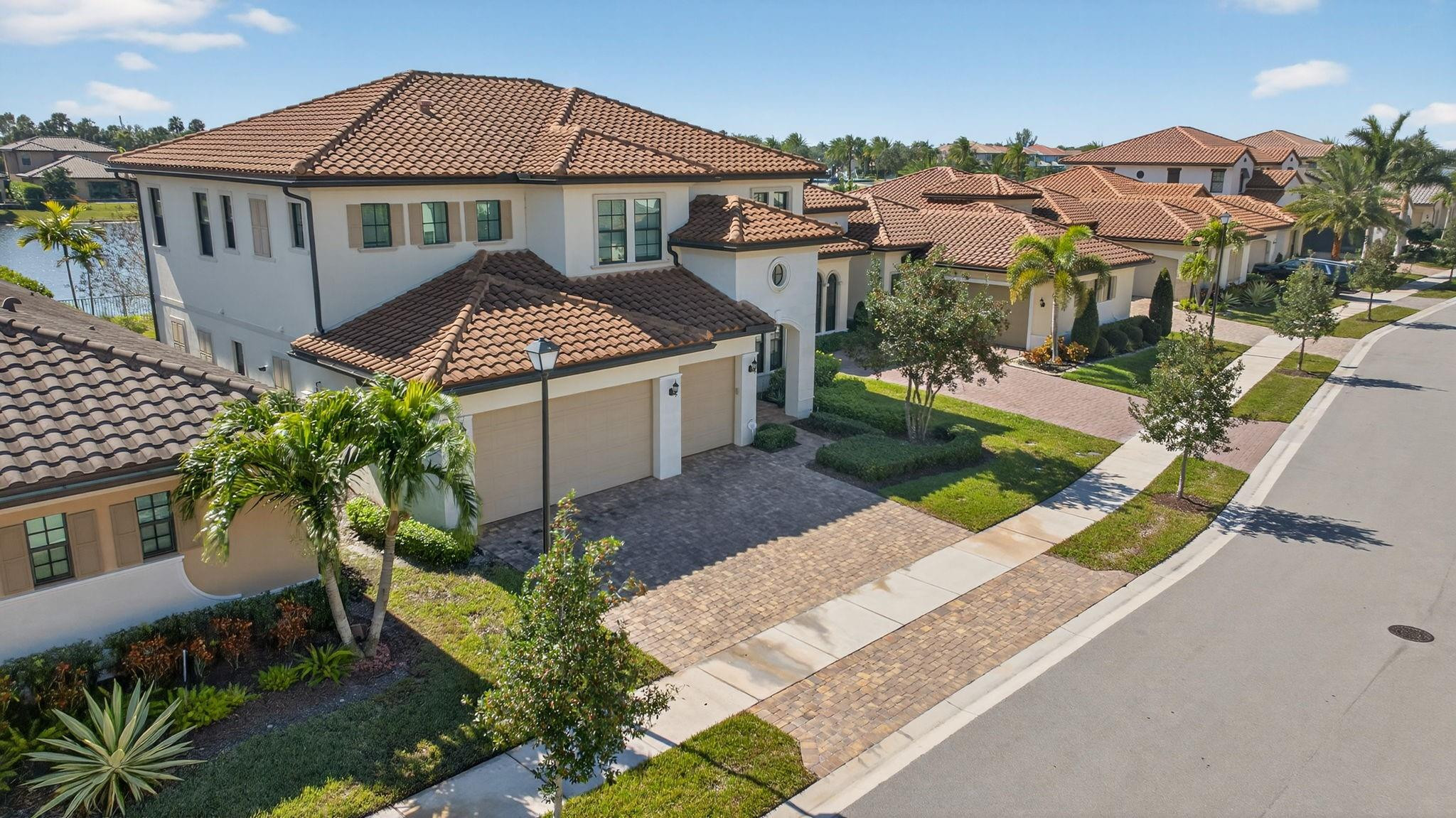 Parkland Bay - Residential