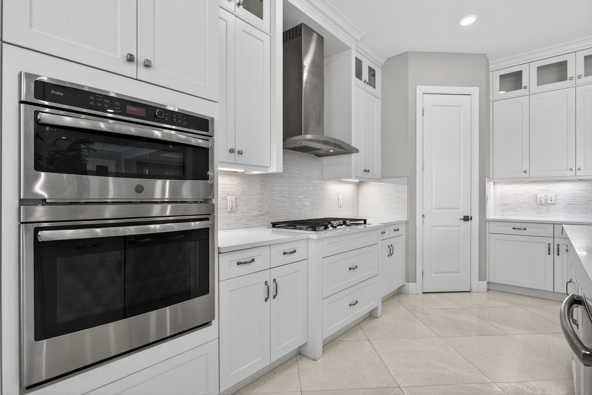 Parkland Bay - Residential