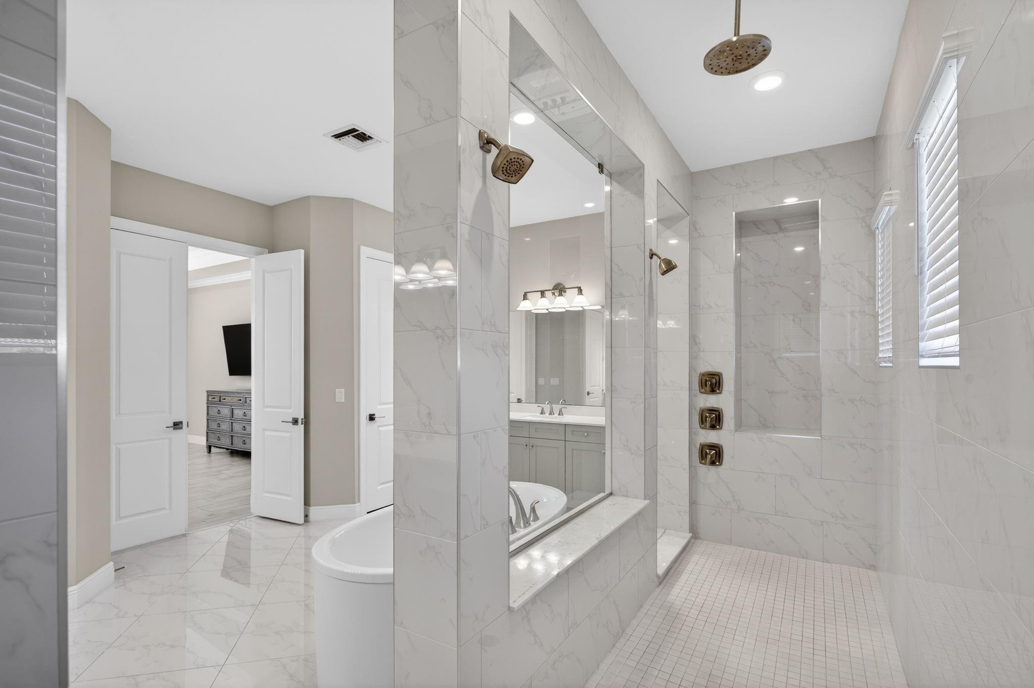 Parkland Bay - Residential