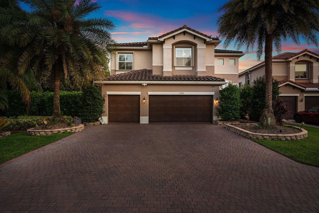 Photo of 11565 Mantova Bay Circle, Boynton Beach, FL 33473 (MLS # B26022746)