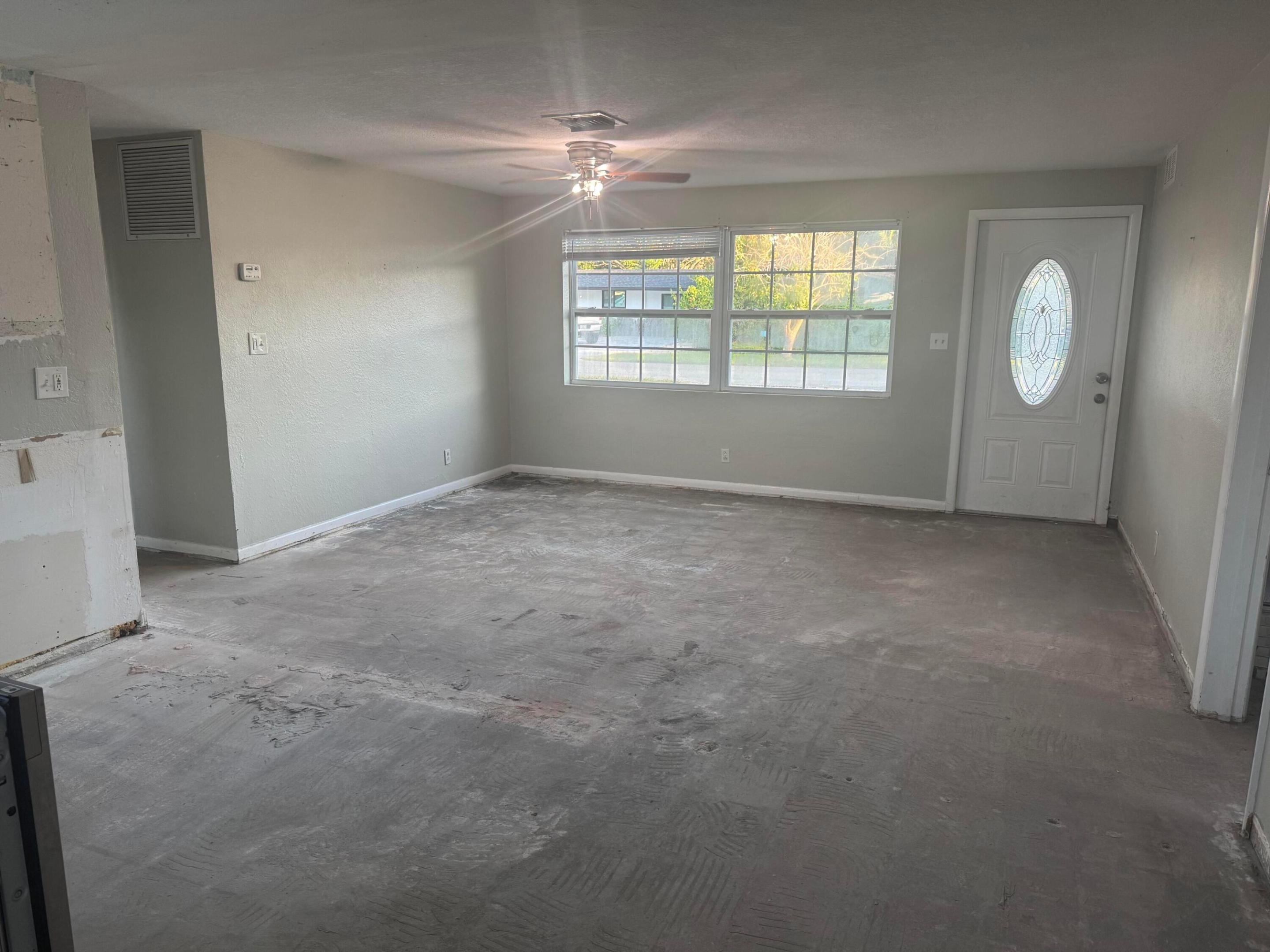 5807 SULLIVAN Road