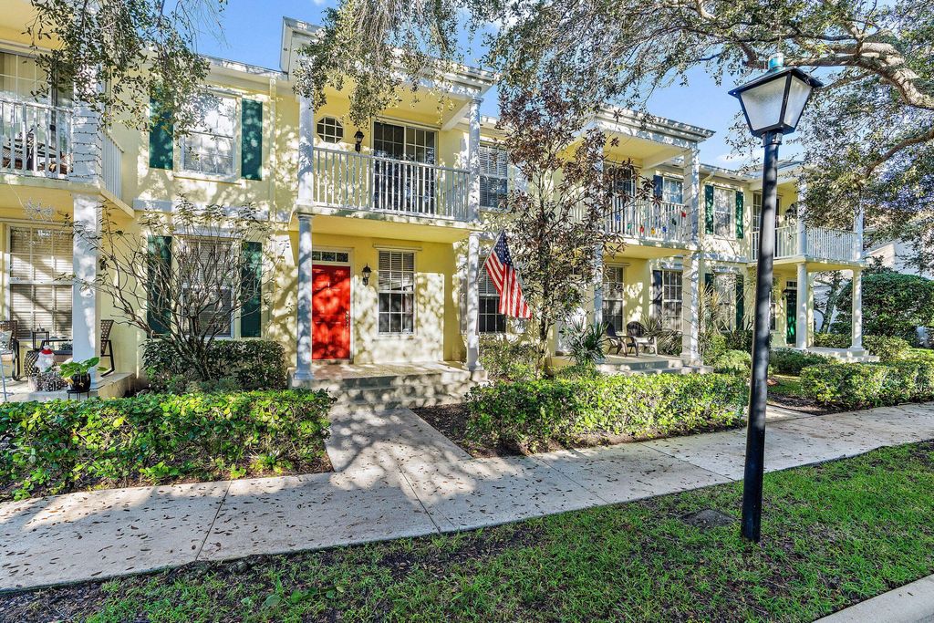 Photo of 116 Waterford Drive Dr, Jupiter, FL 33458 (MLS # R10814454)