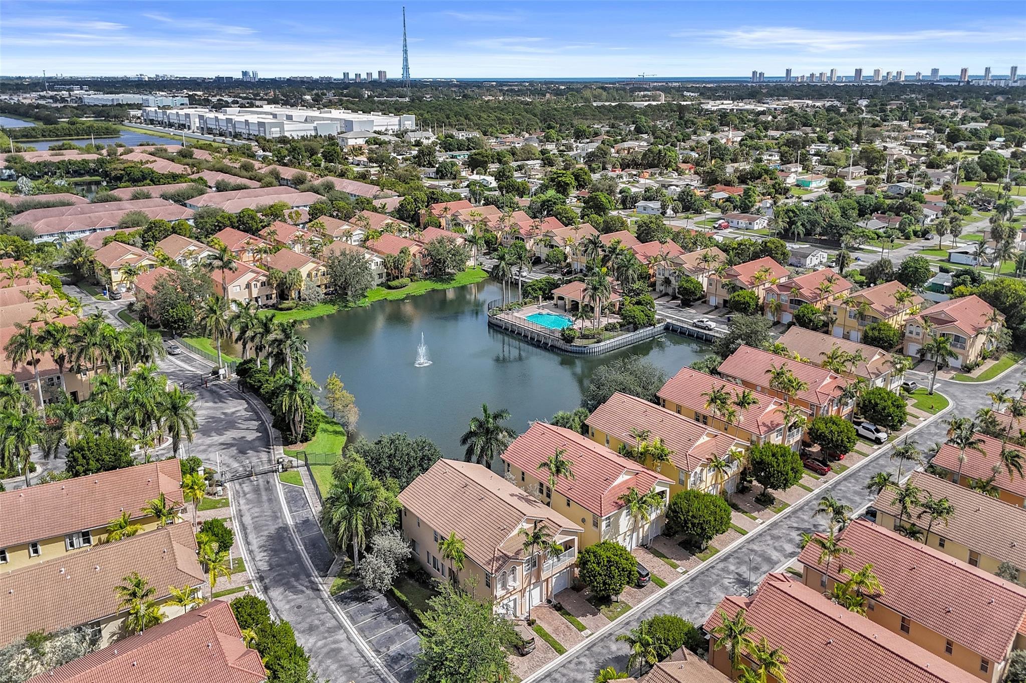 SIERRA BAY - Residential