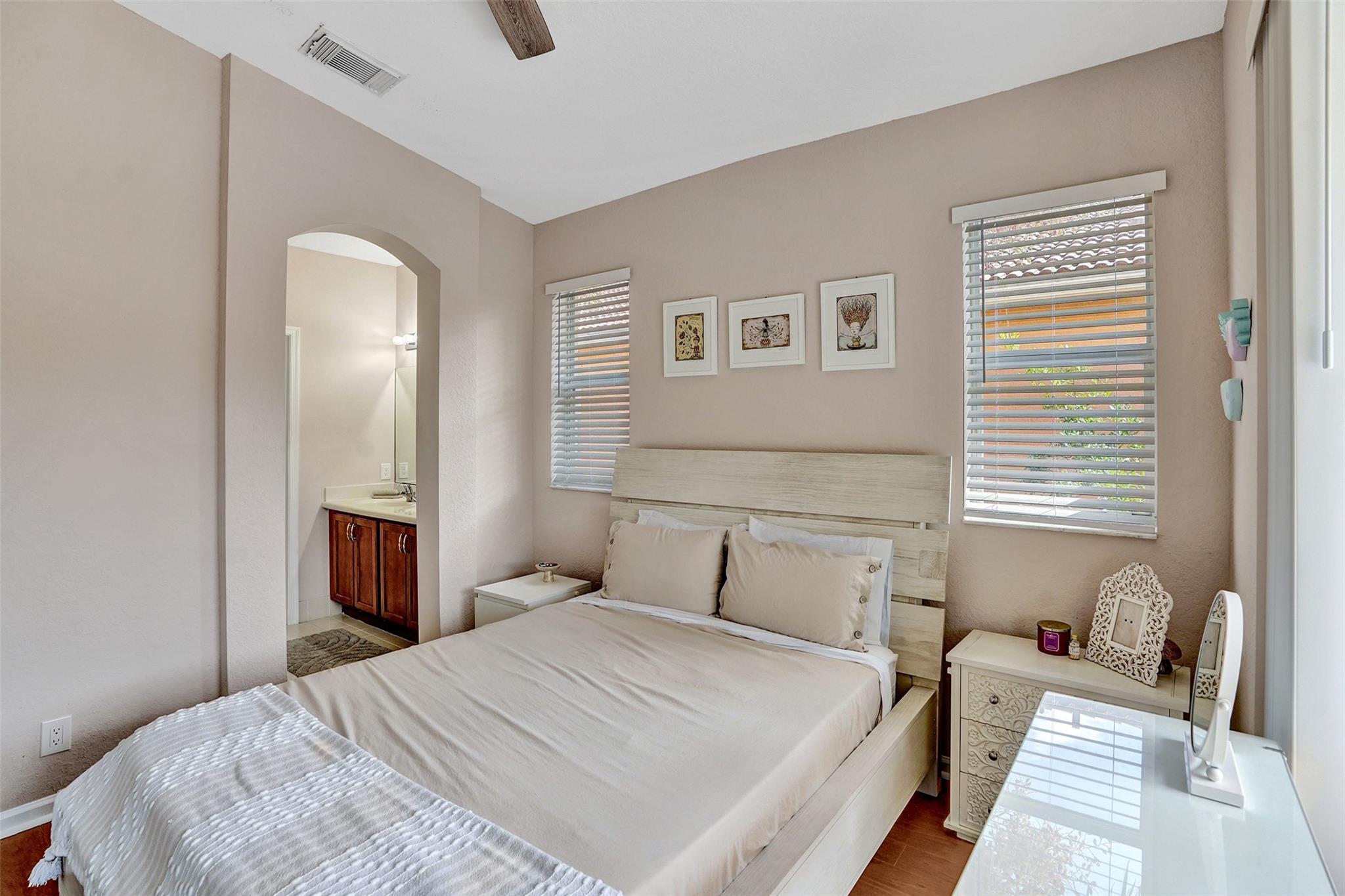 SIERRA BAY - Residential