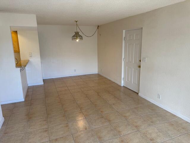 MIDPORT PLACE I, A CONDOMINIUM - Residential Lease