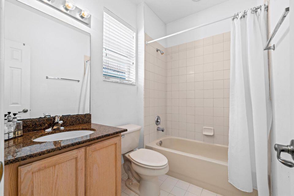 THOUSAND OAKS - Residential
