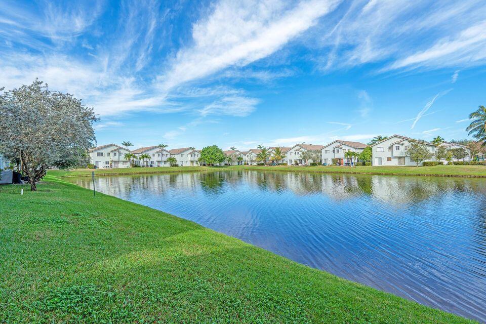 THOUSAND OAKS - Residential