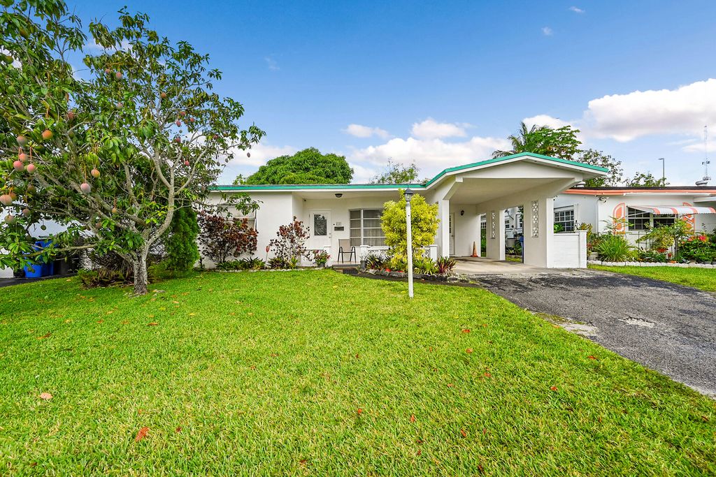 Photo of 4189 NW 52nd Avenue, Lauderdale Lakes, FL 33319 (MLS # R11114866)