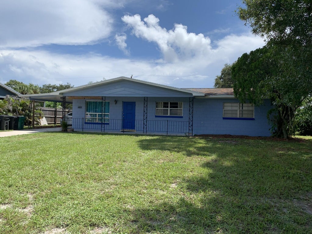 Photo of 3484 Sunrise Boulevard, Fort Pierce, FL 34982 (MLS # B26062270)