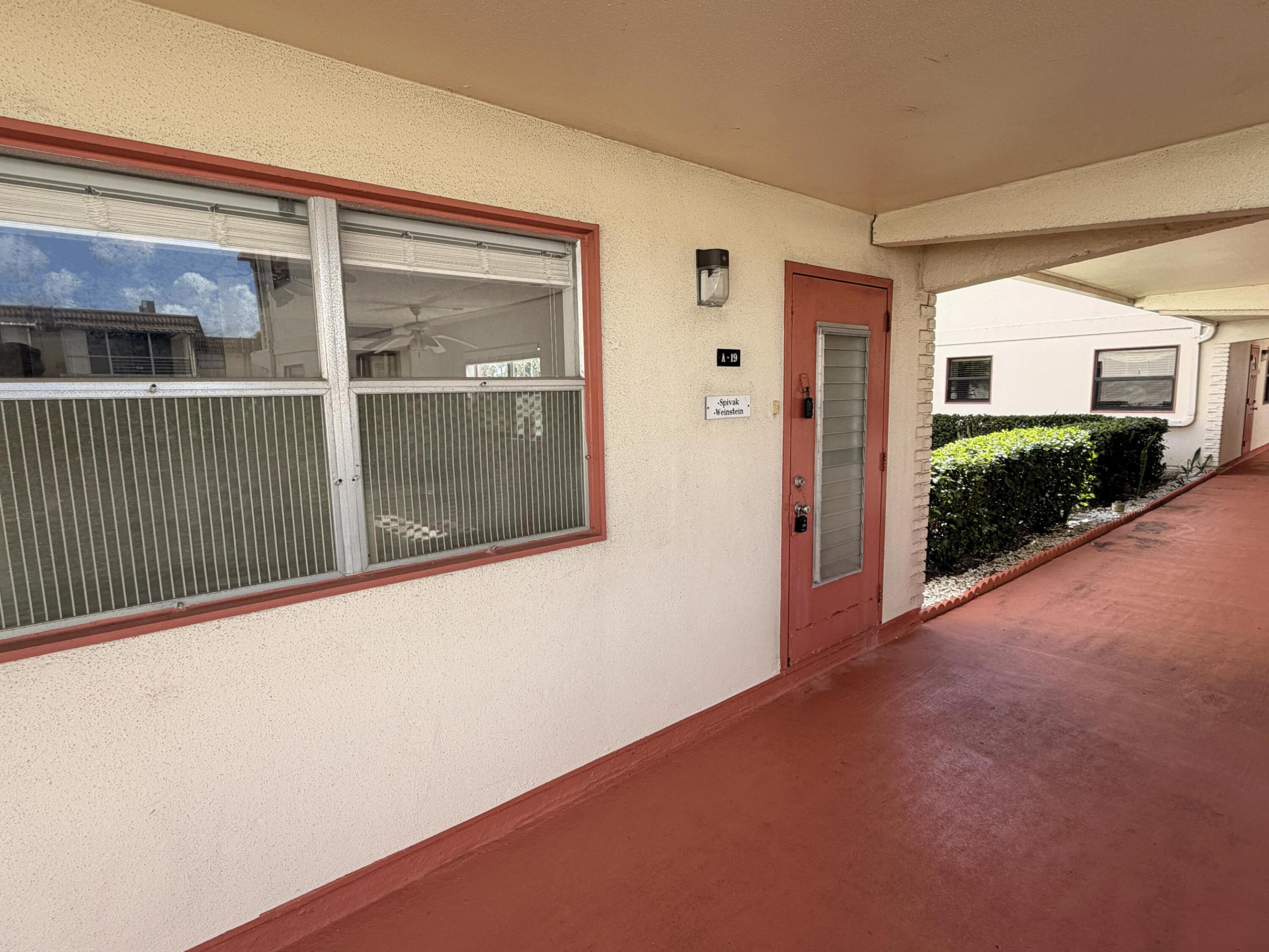 19 Saxony 19, Delray Beach, FL, 33446/$26,000 1 19 Saxony 19