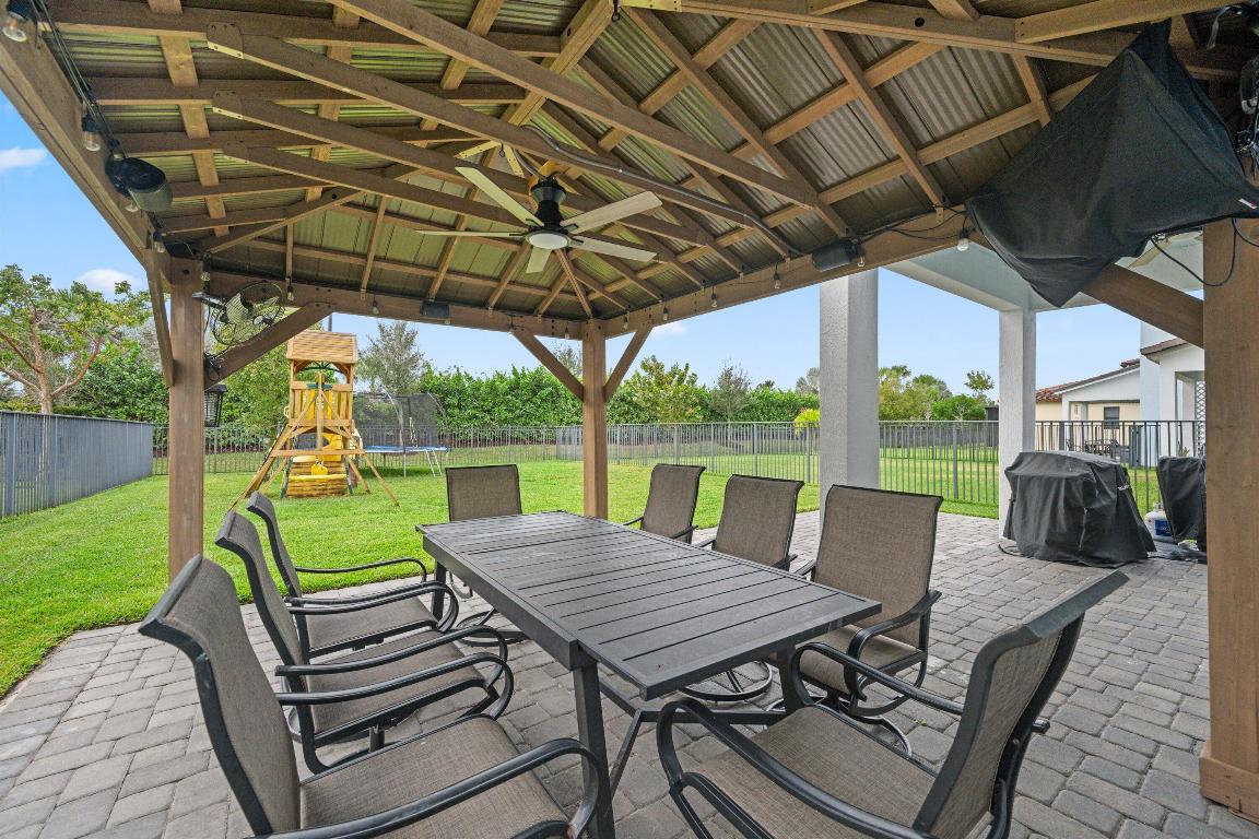 SKY COVE - Residential