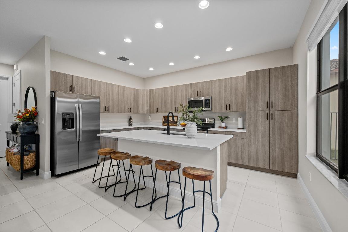 SKY COVE - Residential