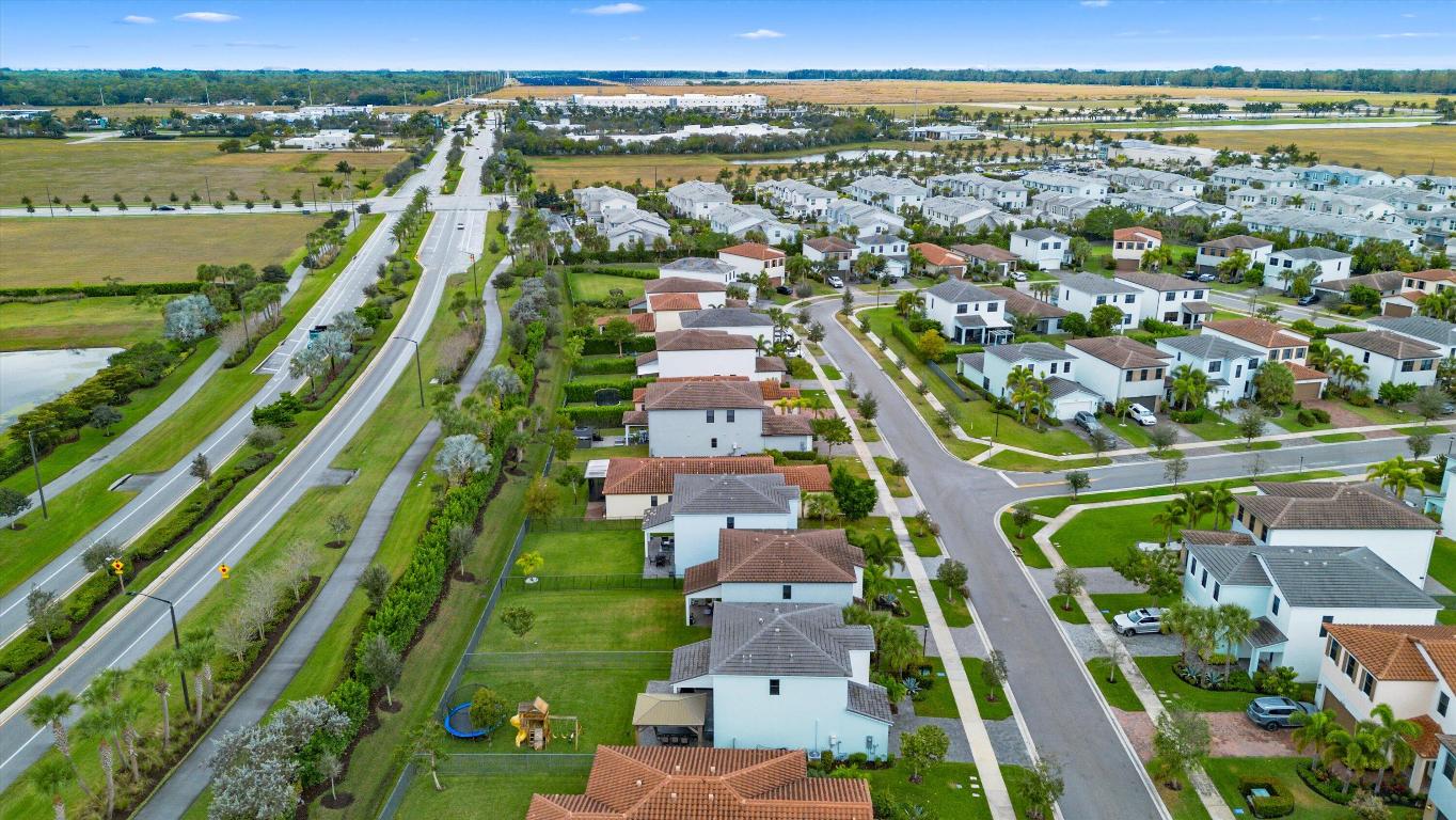 SKY COVE - Residential