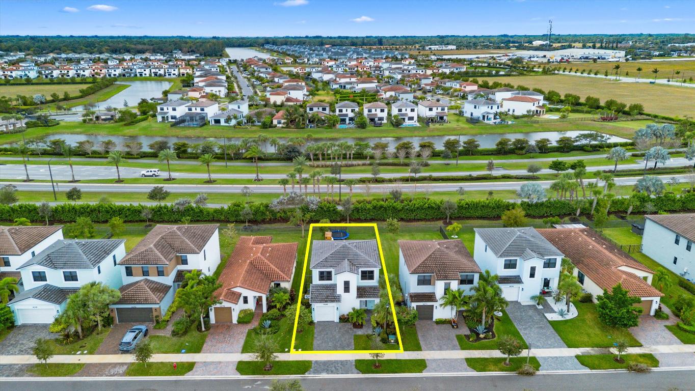 SKY COVE - Residential