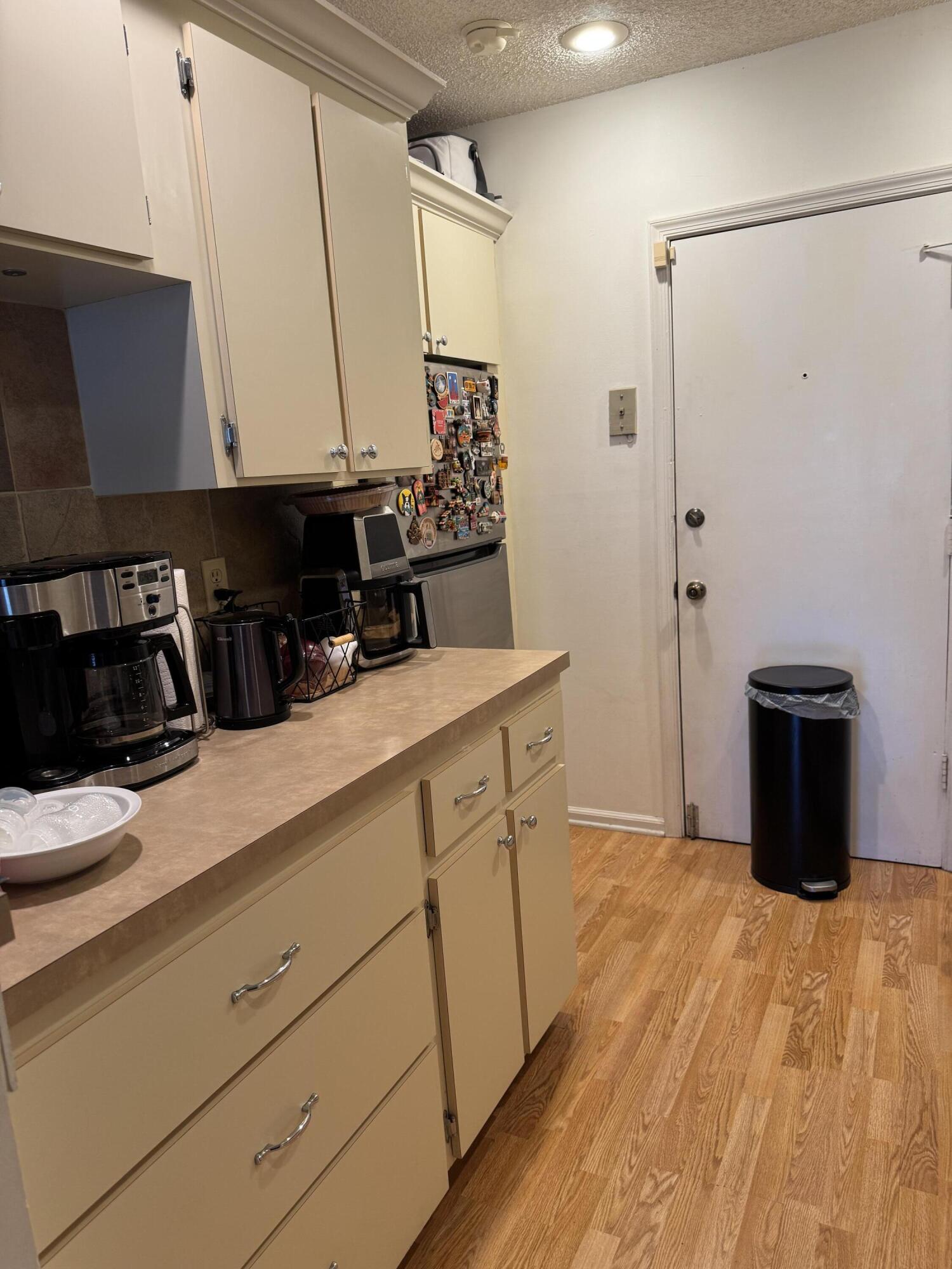 IMPERIAL POINT COLONNADES CONDO - Residential Lease