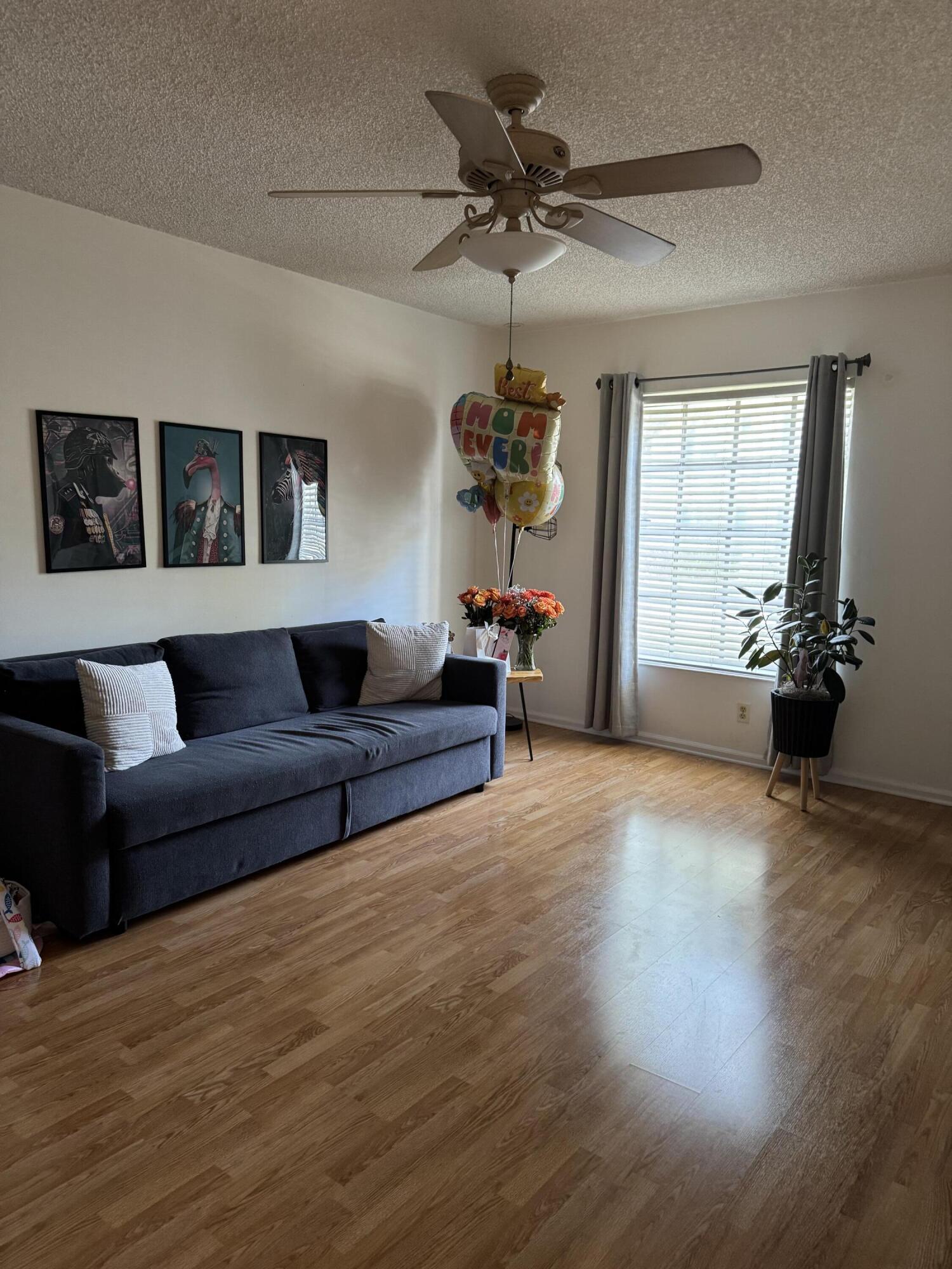 IMPERIAL POINT COLONNADES CONDO - Residential Lease