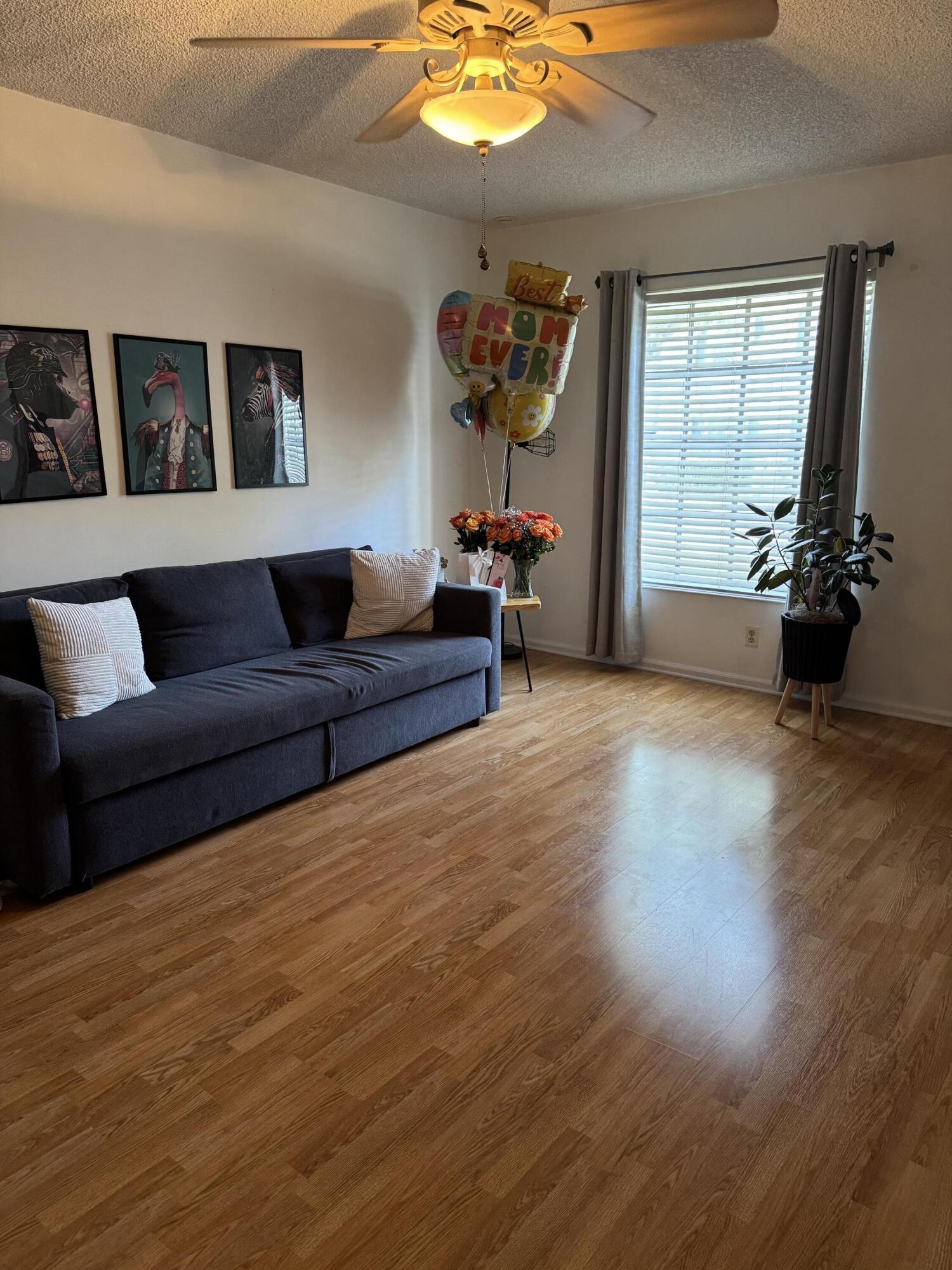 IMPERIAL POINT COLONNADES CONDO - Residential Lease