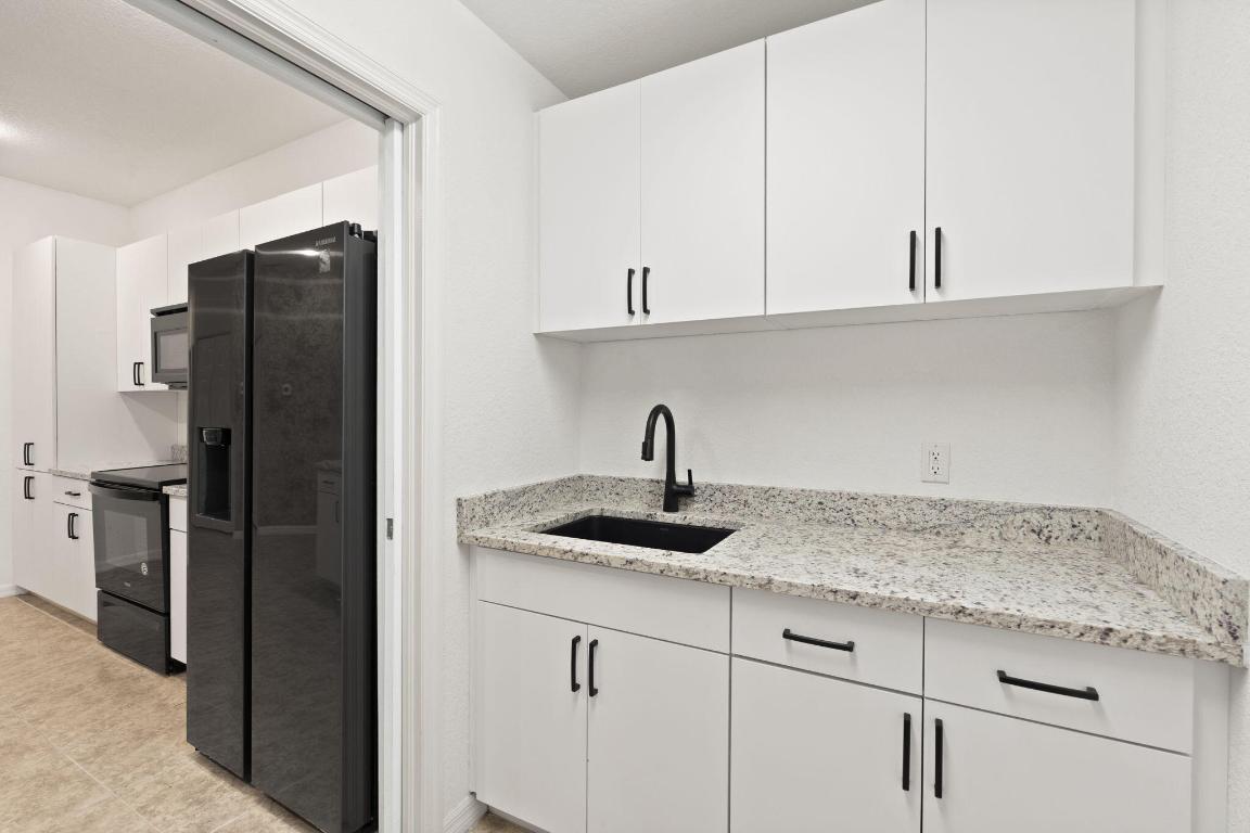 THE LAKES AT THE SAVANNAHS CONDOMINIUM - Residential