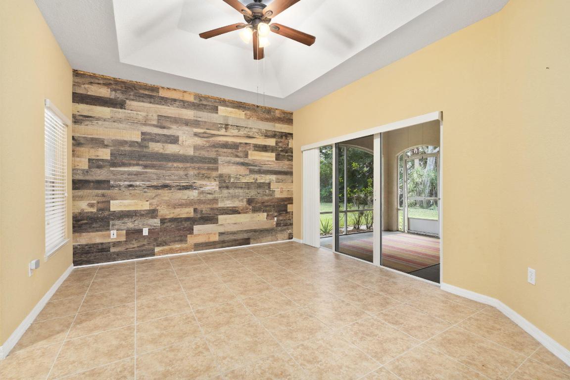 THE LAKES AT THE SAVANNAHS CONDOMINIUM - Residential