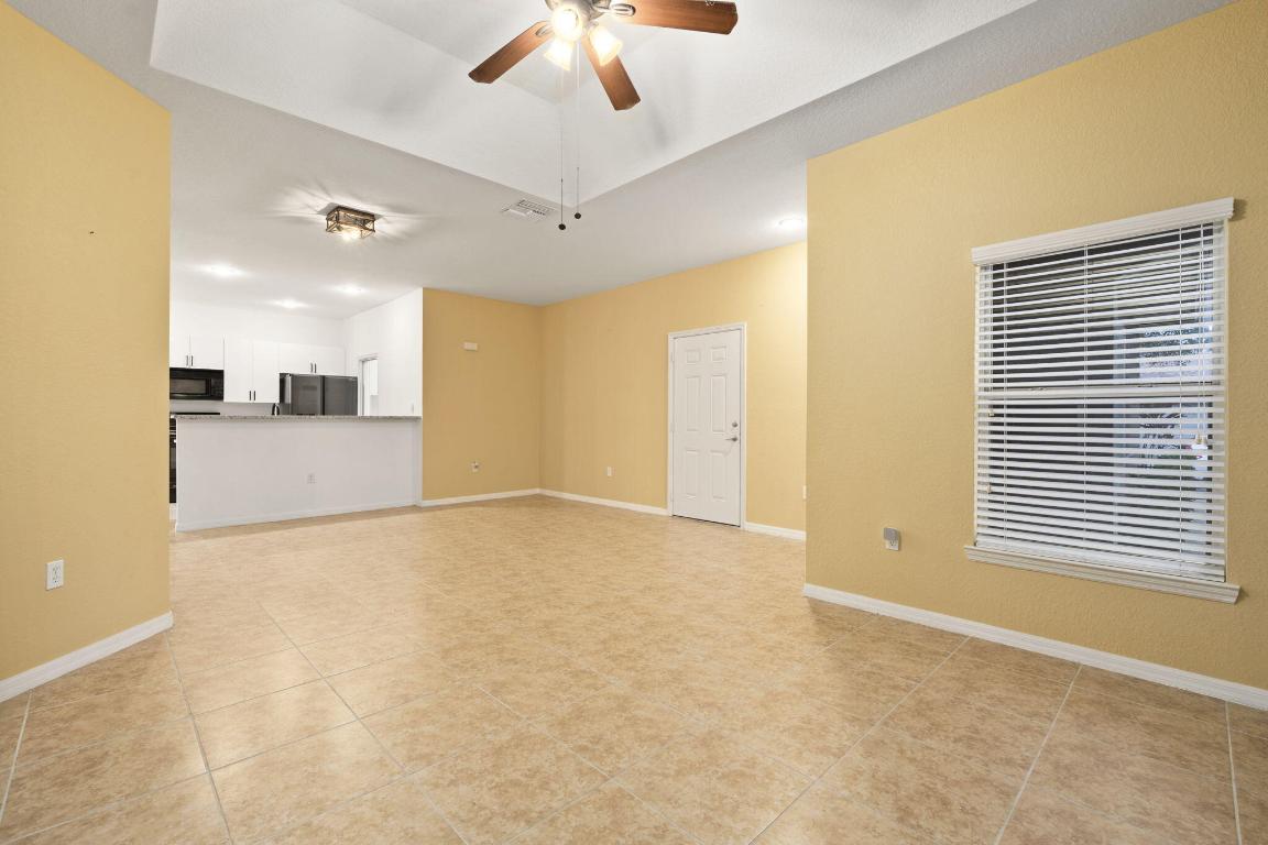 THE LAKES AT THE SAVANNAHS CONDOMINIUM - Residential