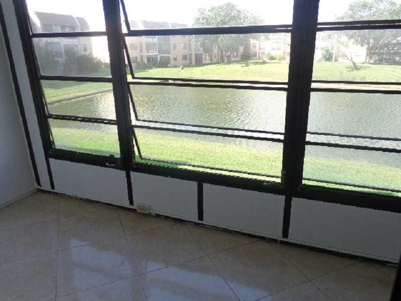 SUNRISE LAKES PHASE 4 - Residential