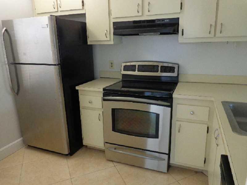 SUNRISE LAKES PHASE 4 - Residential