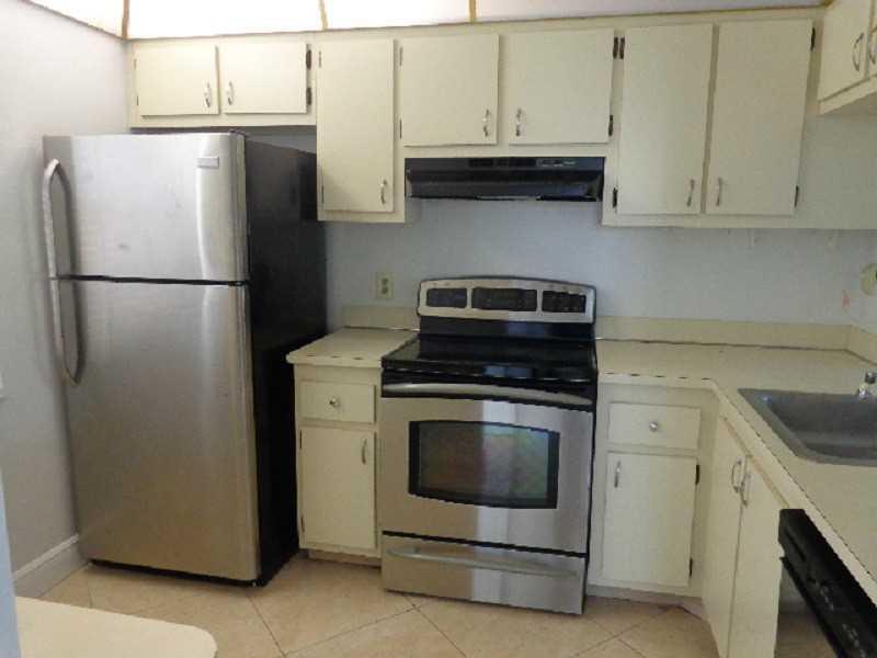 SUNRISE LAKES PHASE 4 - Residential