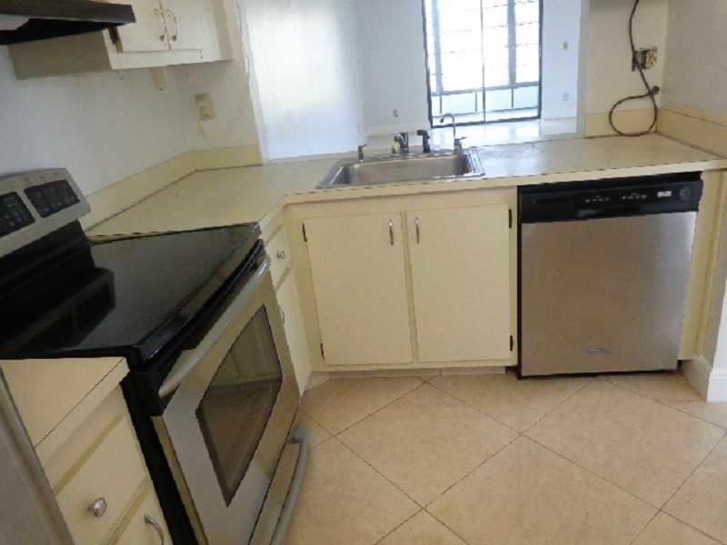 SUNRISE LAKES PHASE 4 - Residential